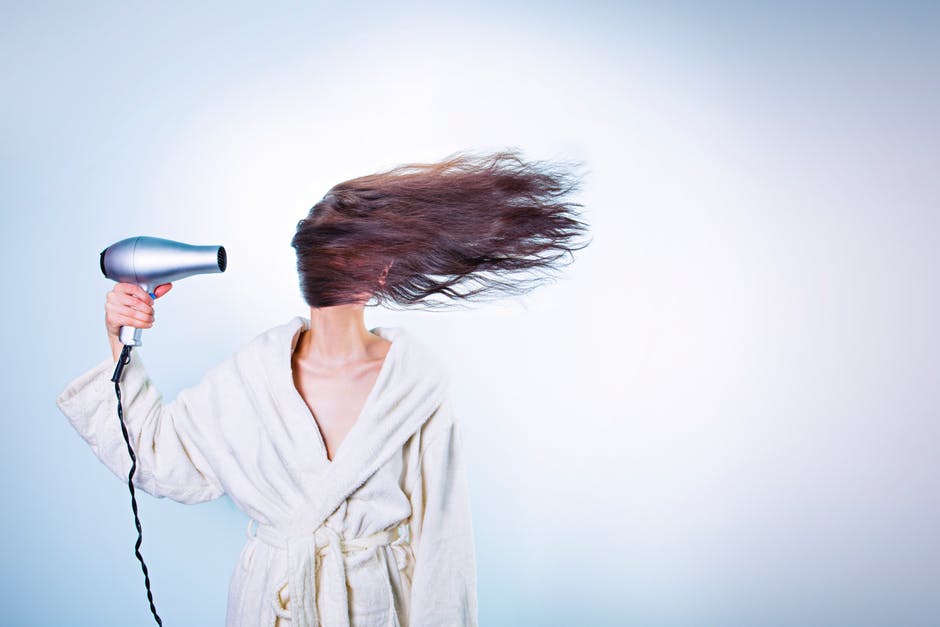 Tame That Mane: 5 Tricks for Dealing with Frizzy Hair
