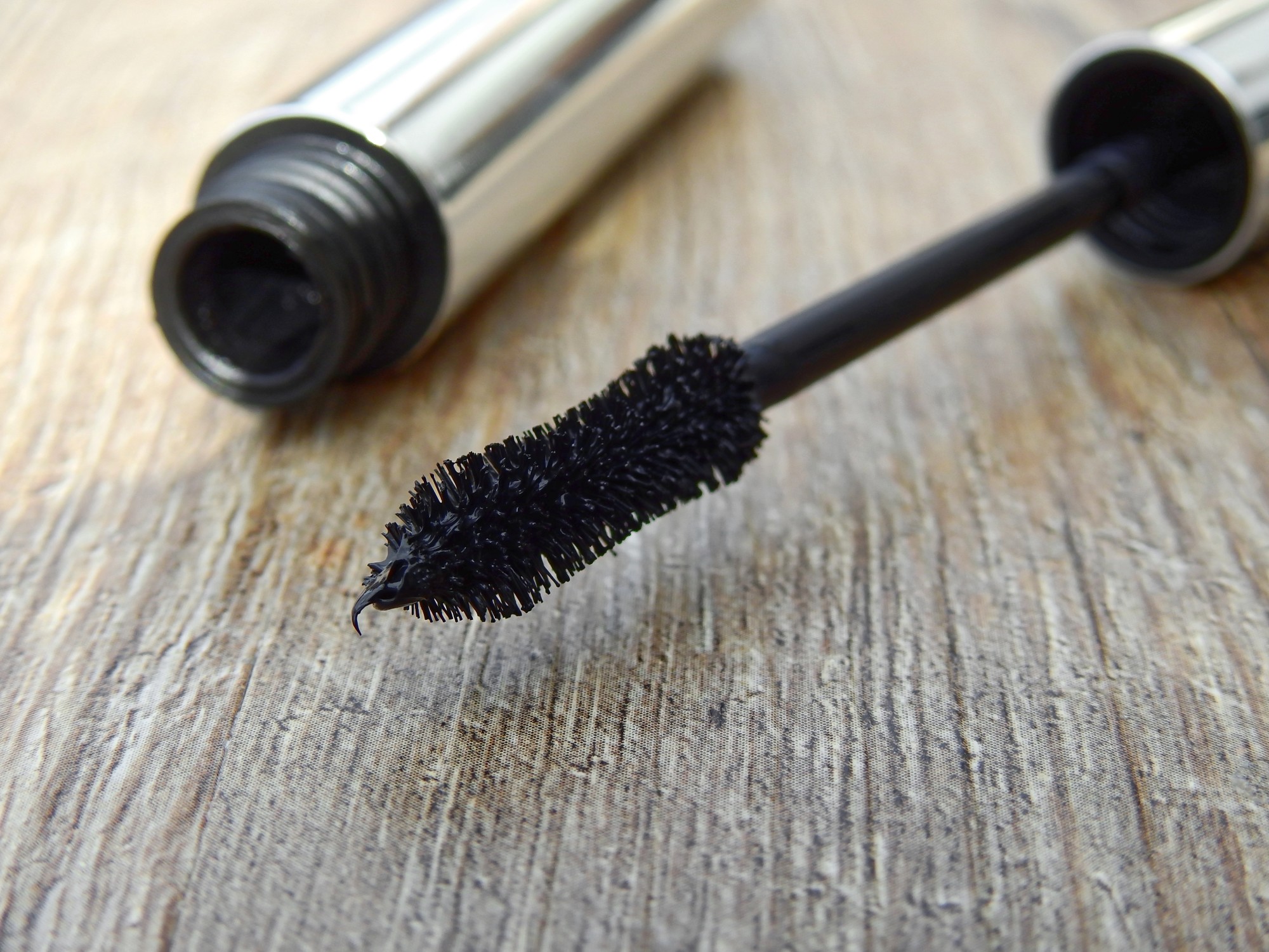 11 Super Helpful Mascara Tips to Make Your Lashes Look Stunning