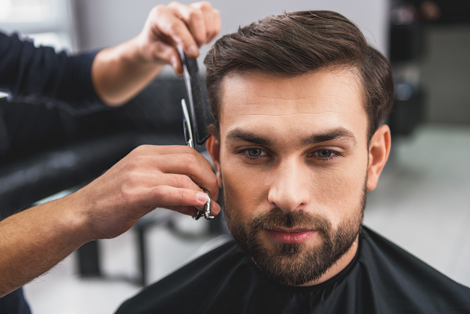 Top 5 Signs You Need a New Haircut